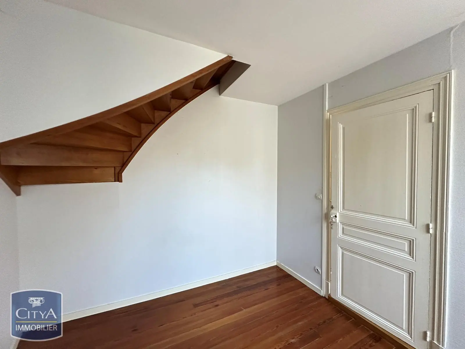 Photo 9 Appartement 5 pièces 103.74m²