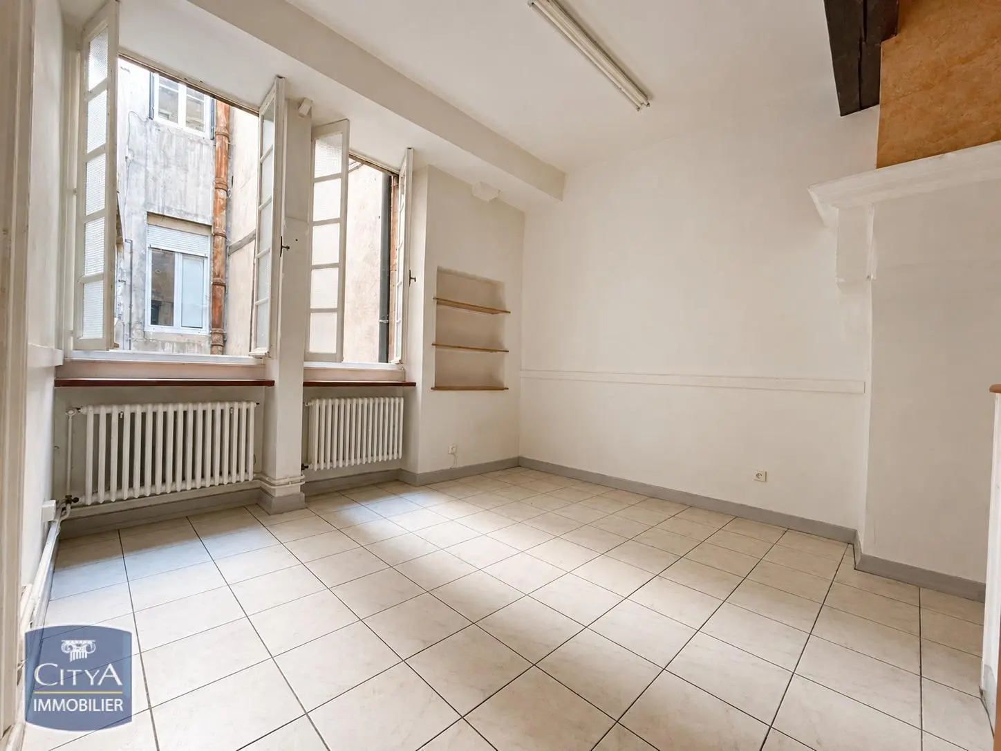 Photo 1 Appartement 2 pièces 51.97m²