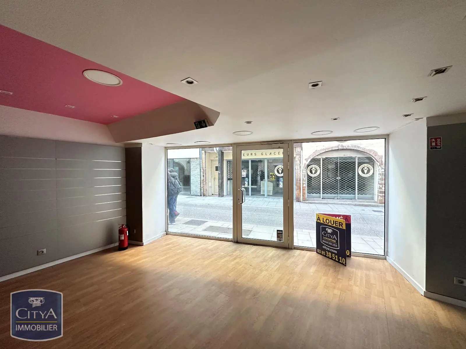 Photo 5 Local Commercial