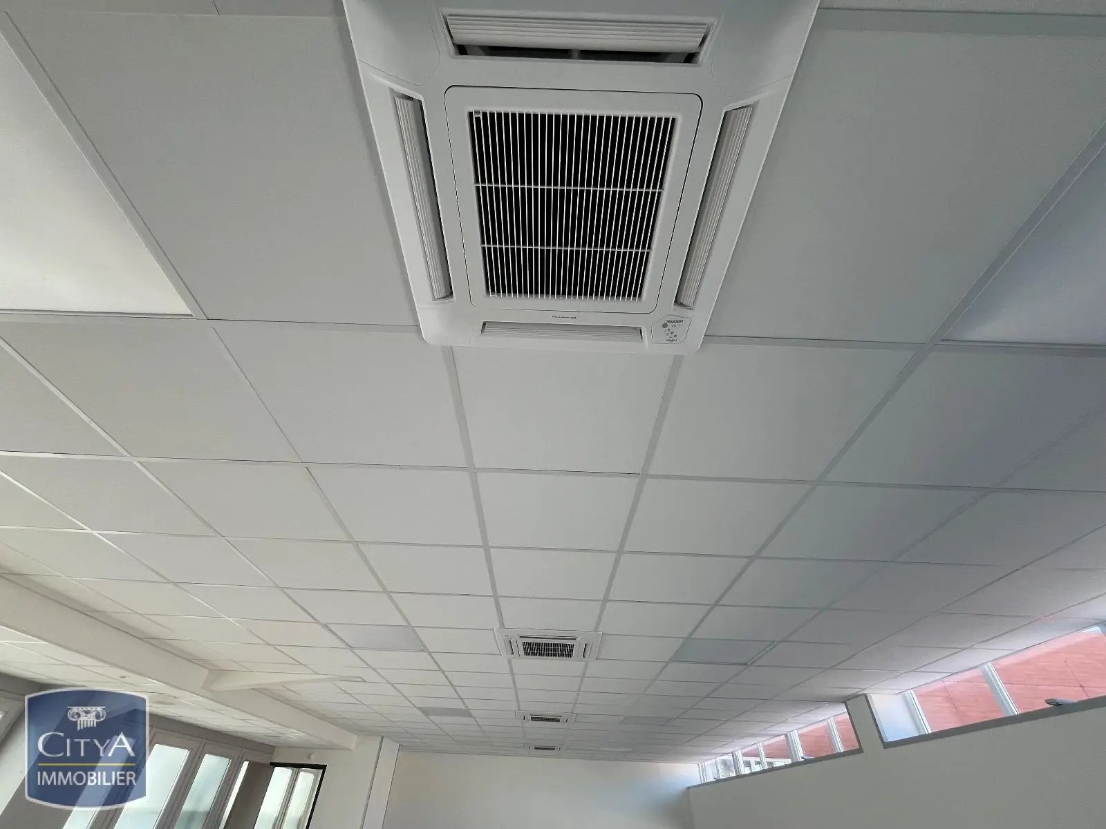 Photo 7 Local Commercial 188m²