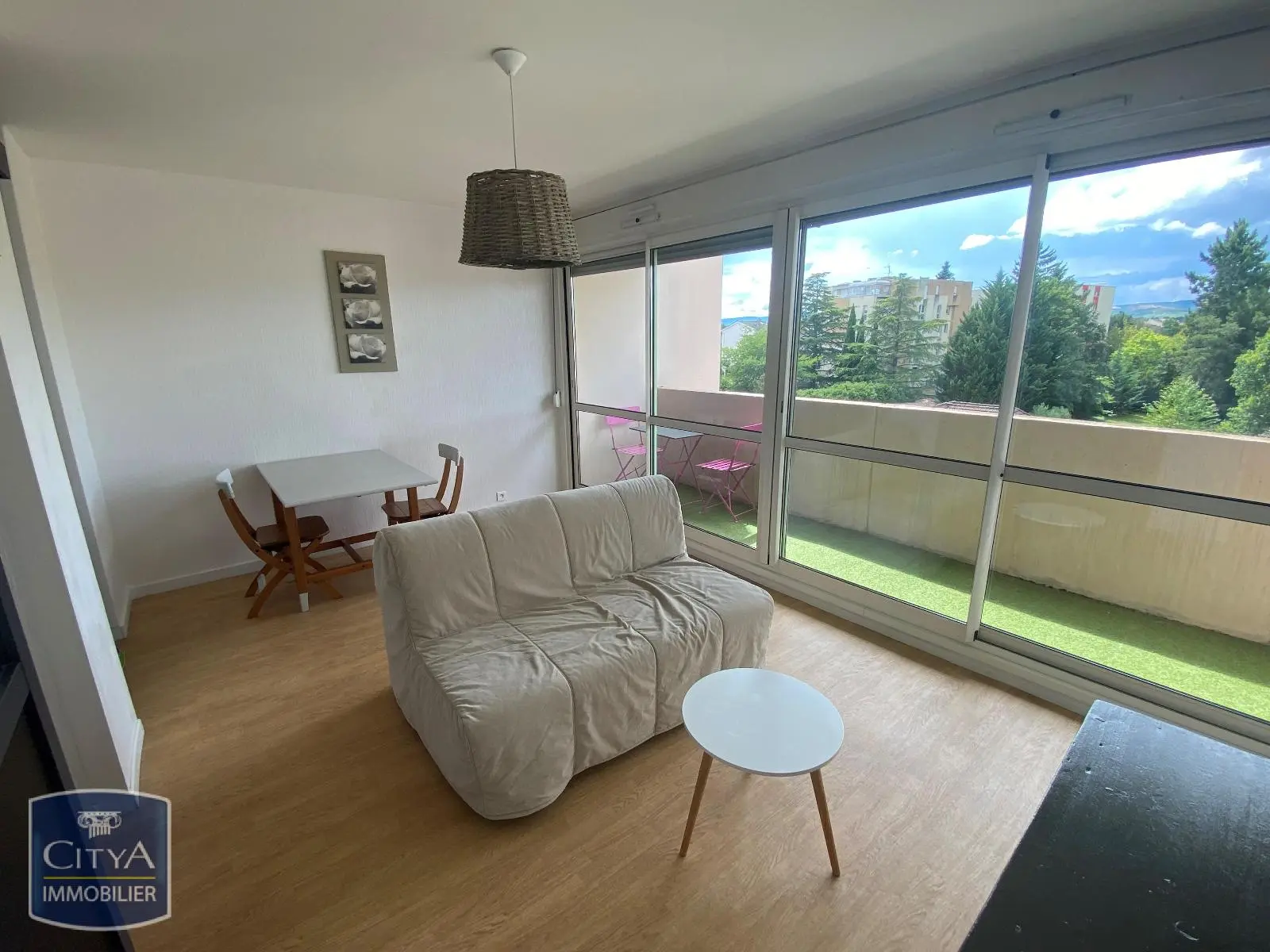 Photo 2 Appartement 1 pièce 31.31m²