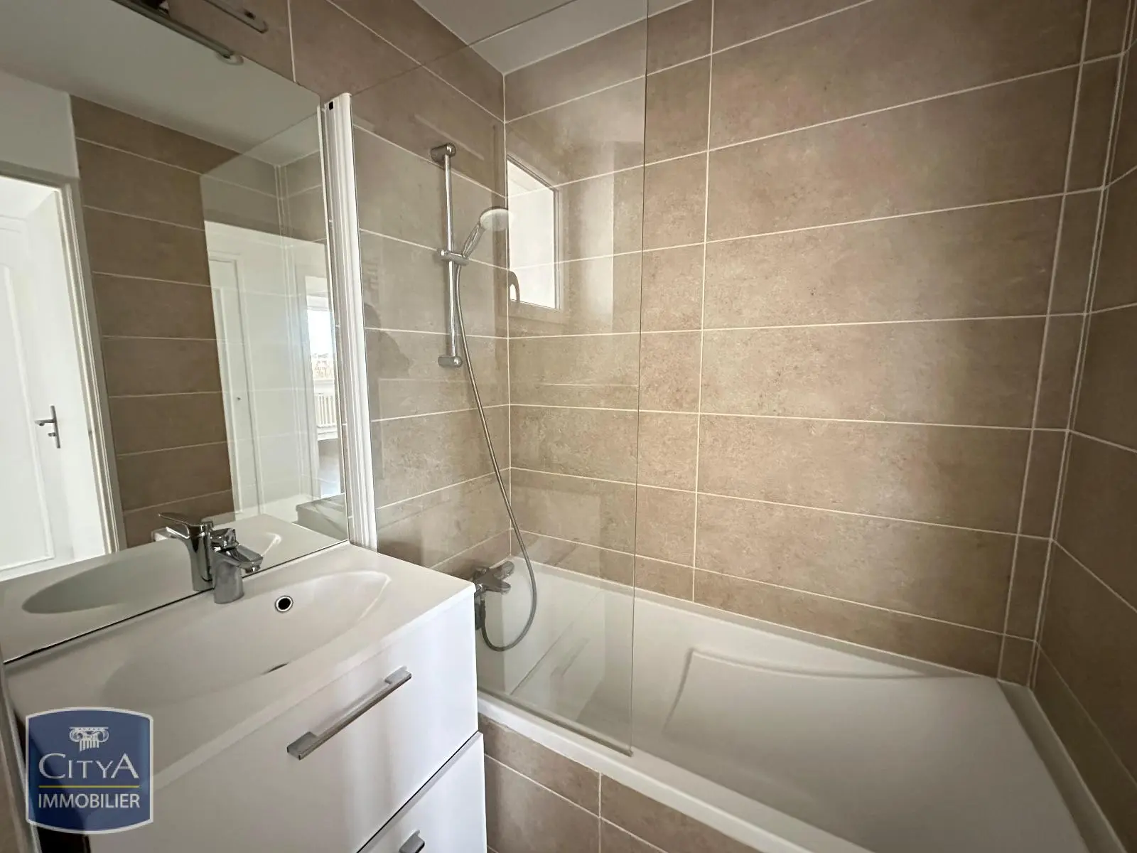 Photo 15 Appartement 4 pièces 66.52m²