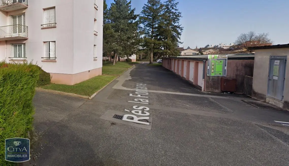 Photo 1 Parking 14m²