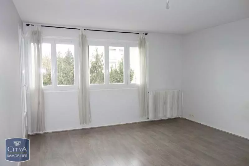 Photo Appartement 1 pièce 34.77m²