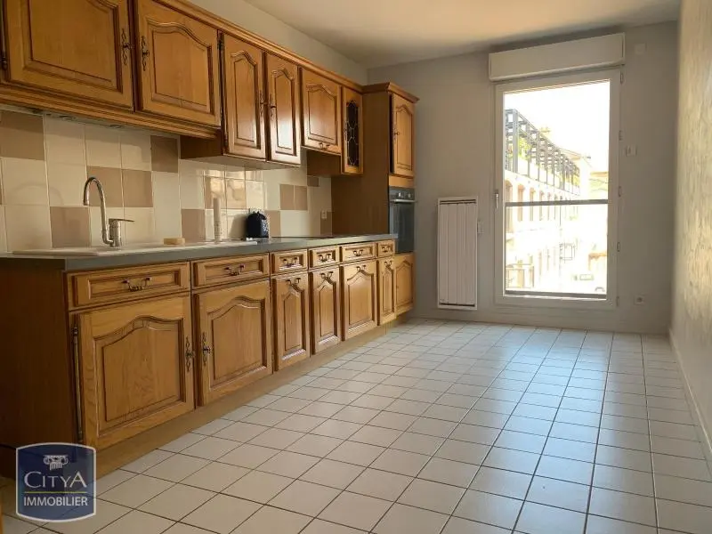 Photo 3 Appartement 4 pièces 111.37m²