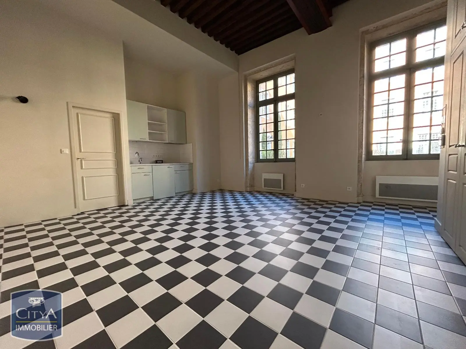 Photo 1 Appartement 2 pièces 52.15m²