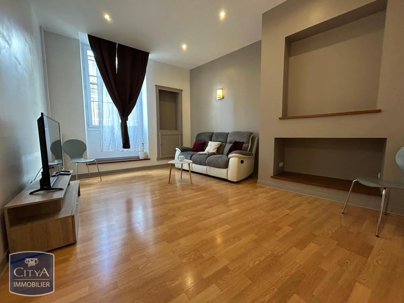 Photo 2 Appartement 4 pièces 77.95m²