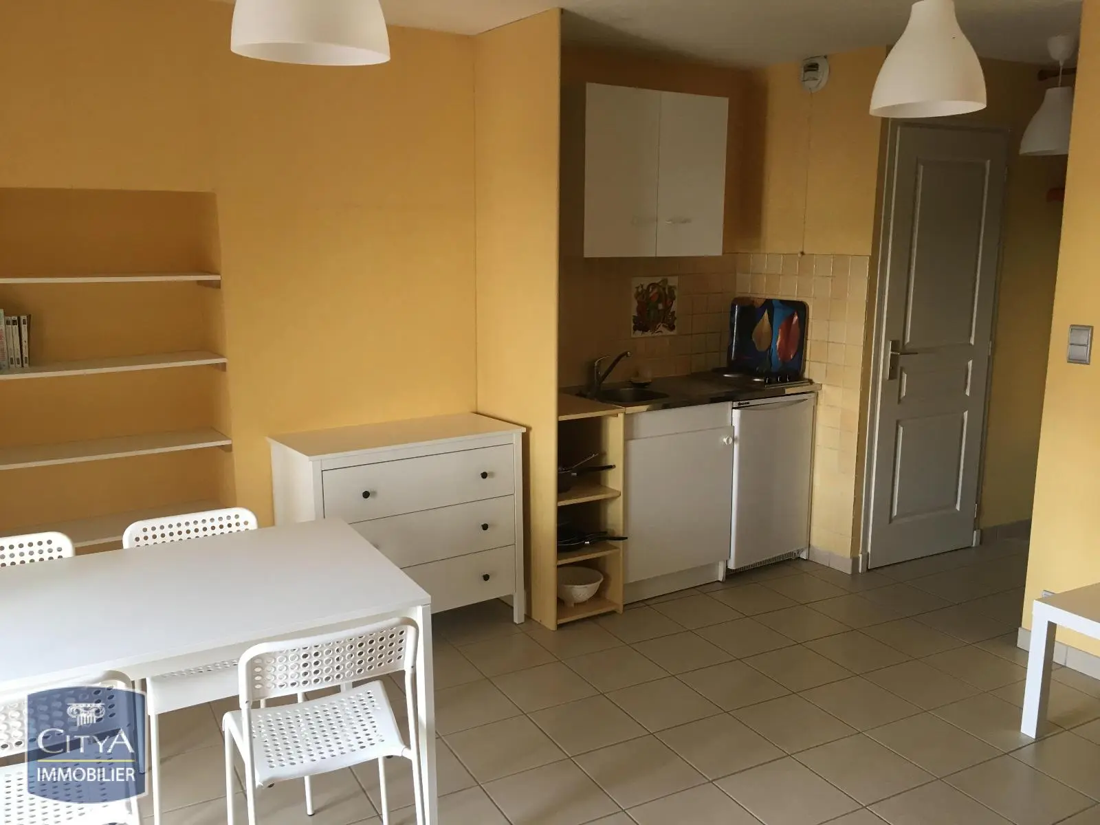 Photo 1 Appartement 1 pièce 23.35m²