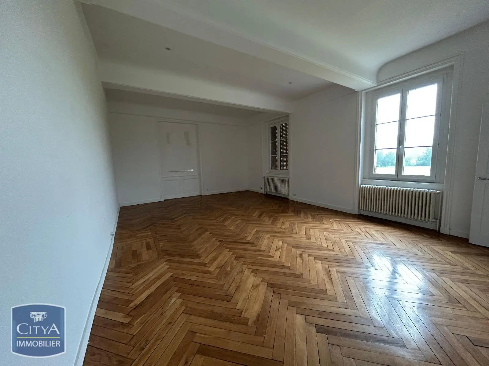 Photo 2 Maison 7 pièces 206m²