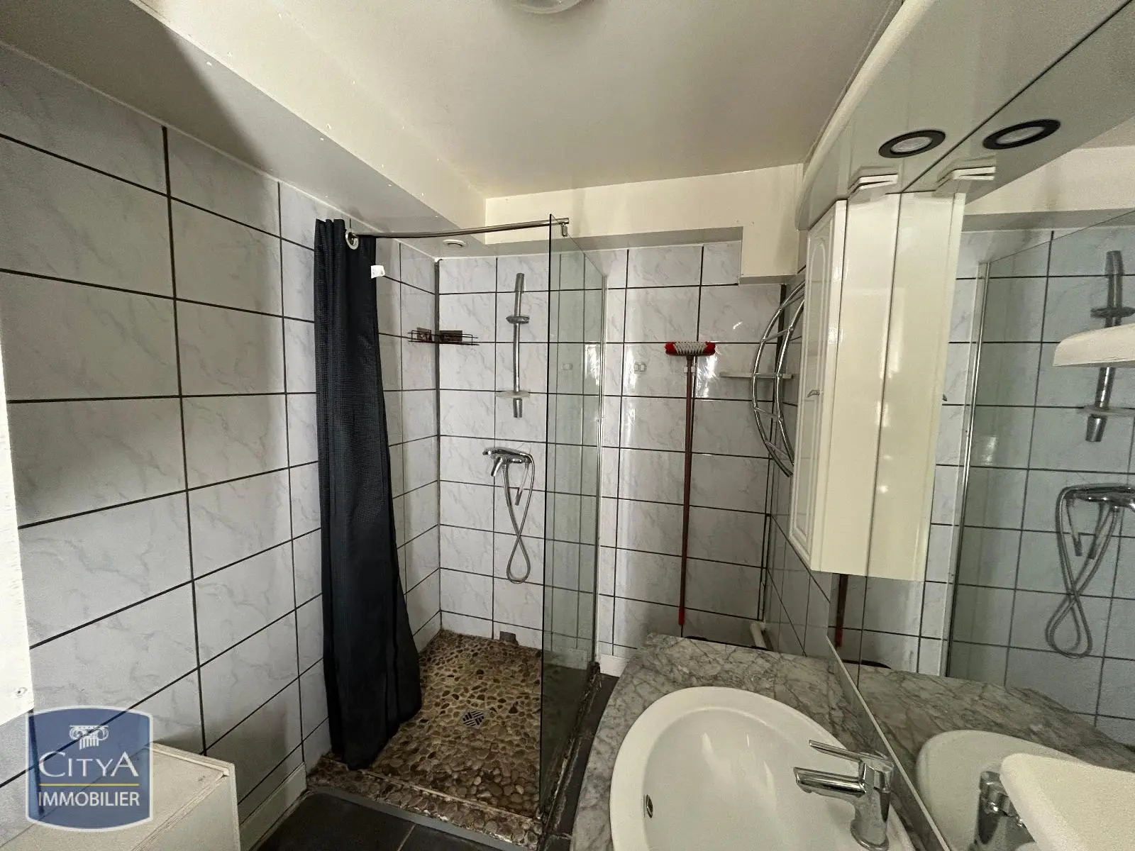 Photo 3 Appartement 1 pièce 41m²