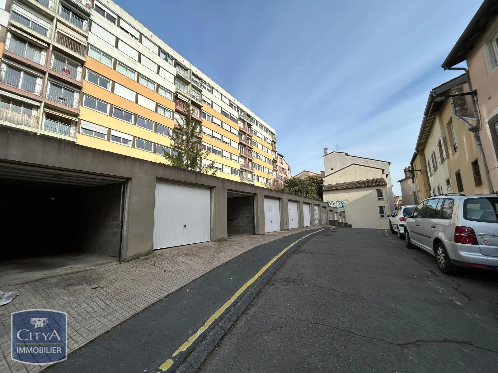 Photo 1 parking Mâcon