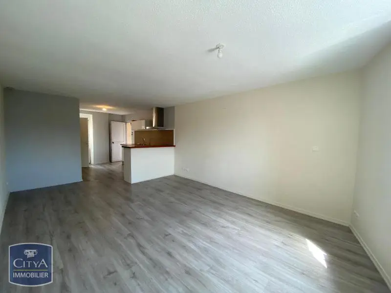 Photo 1 Appartement 1 pièce 38.3m²