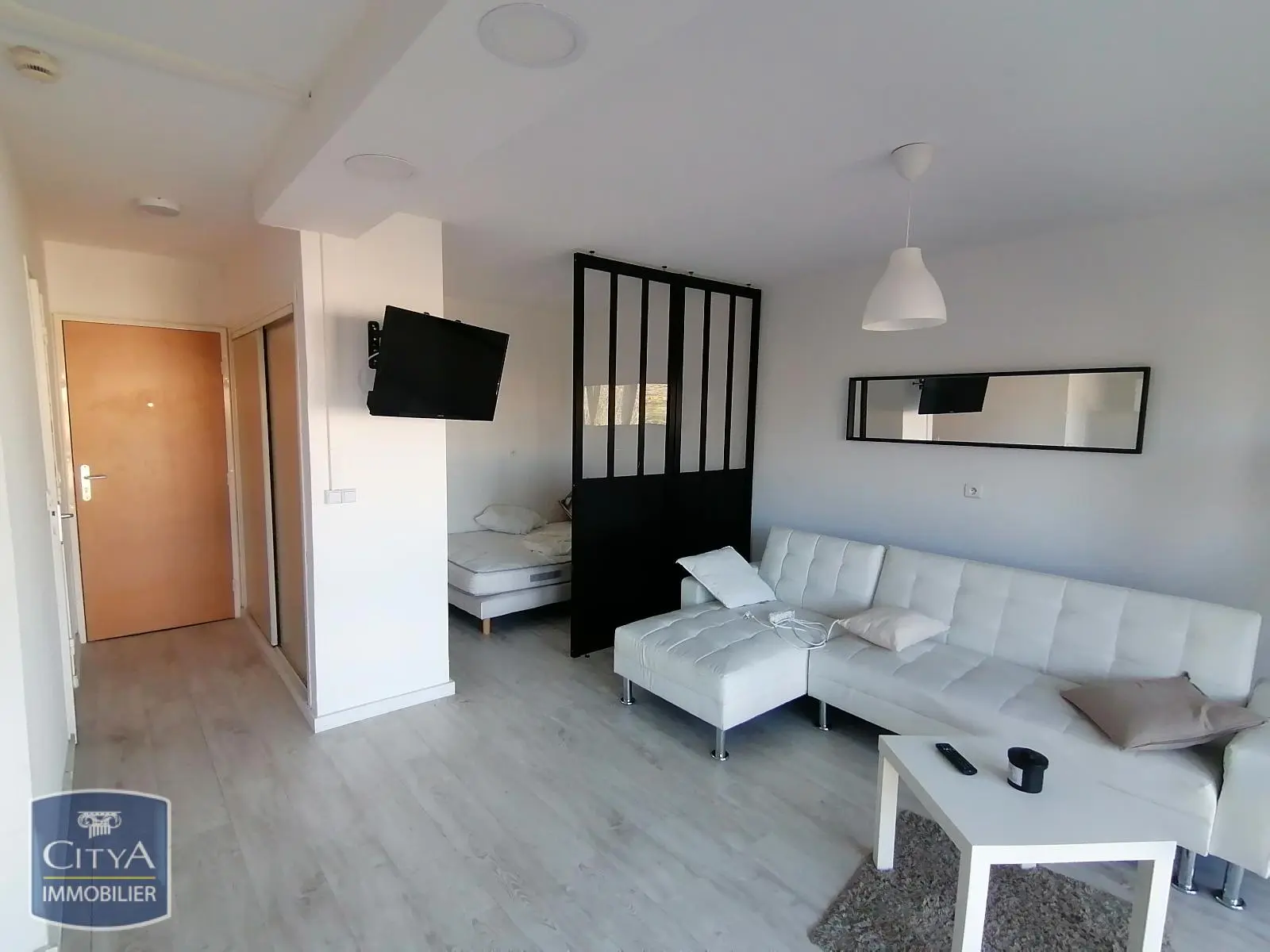 Photo 1 Appartement 1 pièce 29.5m²