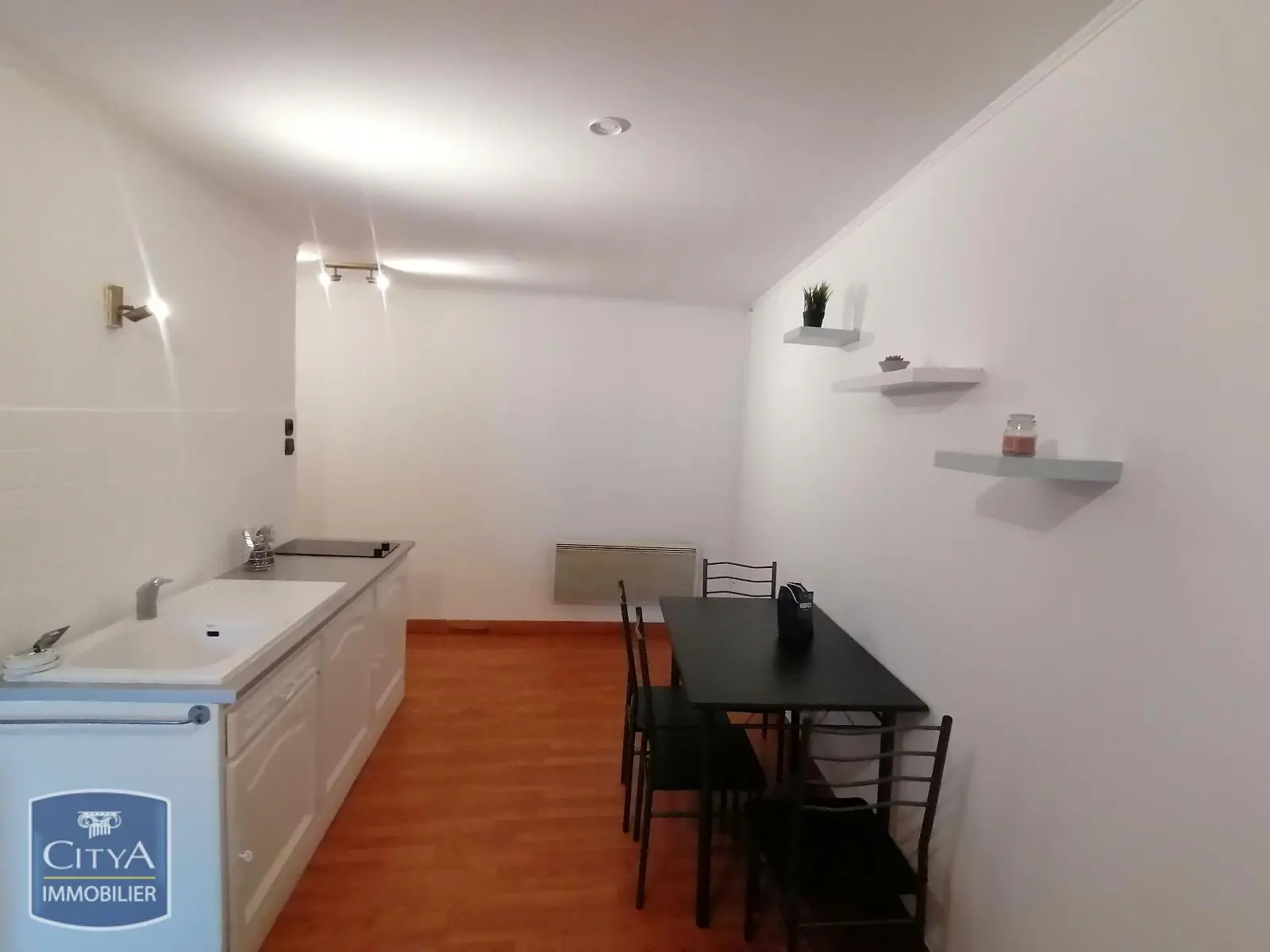 Photo 3 Appartement 1 pièce 28.3m²