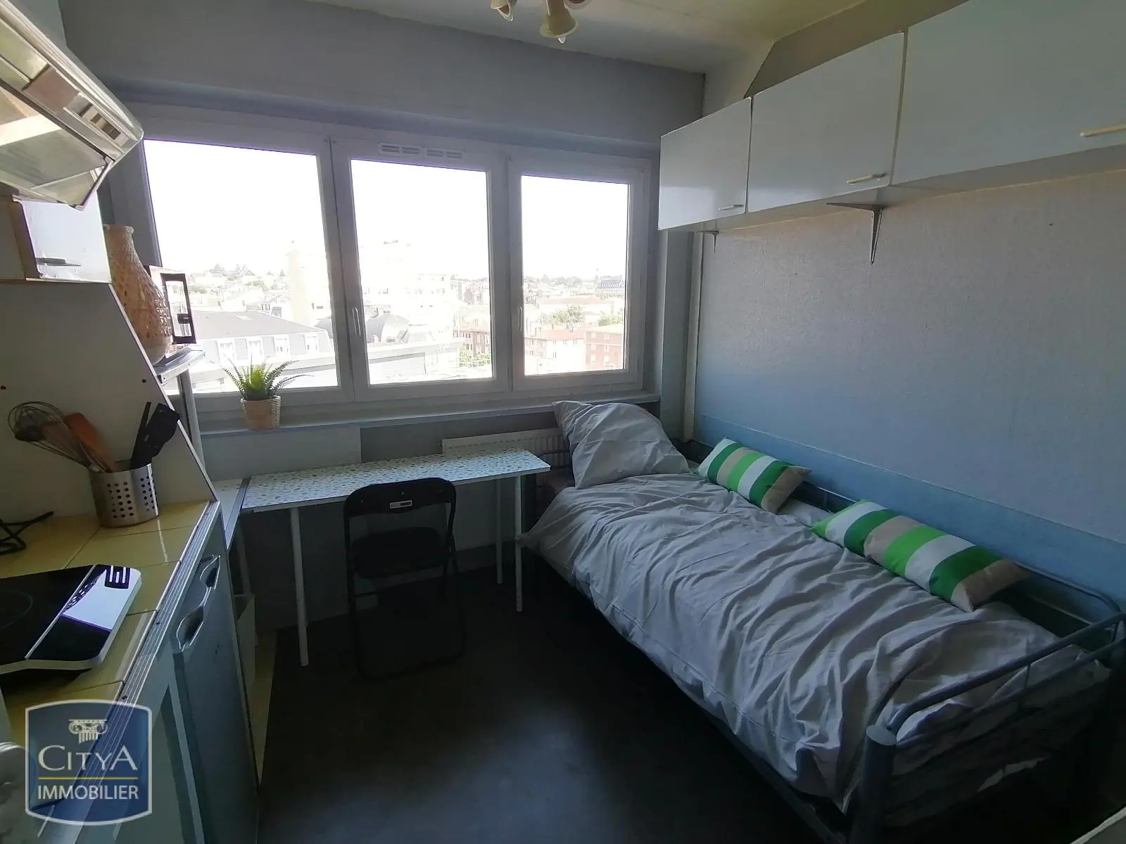 Photo 1 Appartement 1 pièce 10.41m²