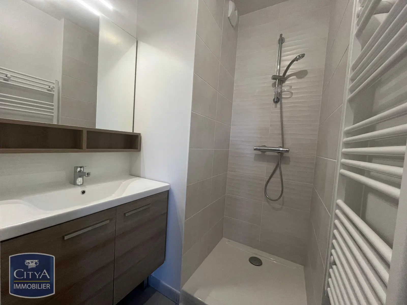 Photo 12 Appartement 5 pièces 100m²