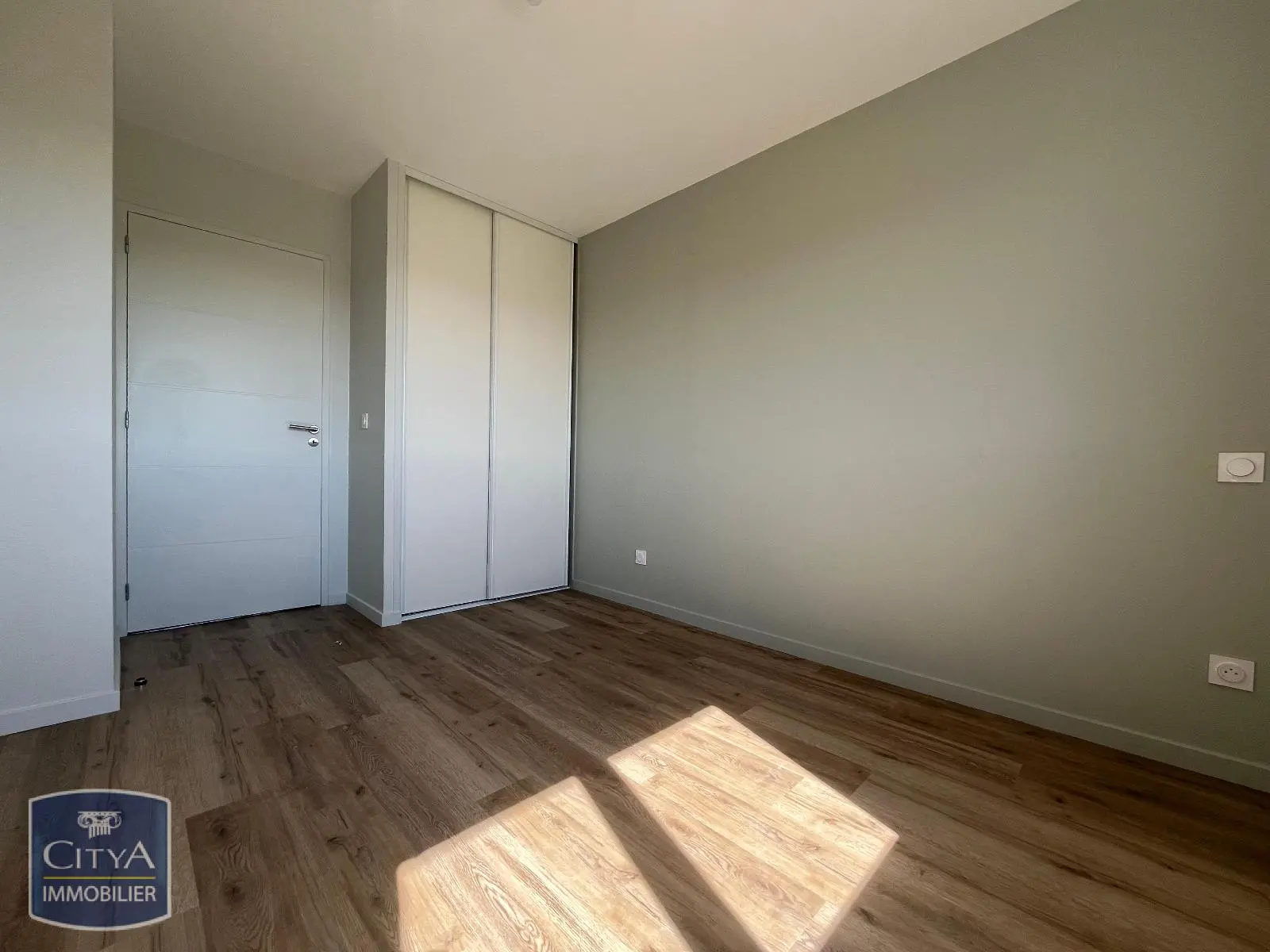 Photo 7 Appartement 4 pièces 100.51m²