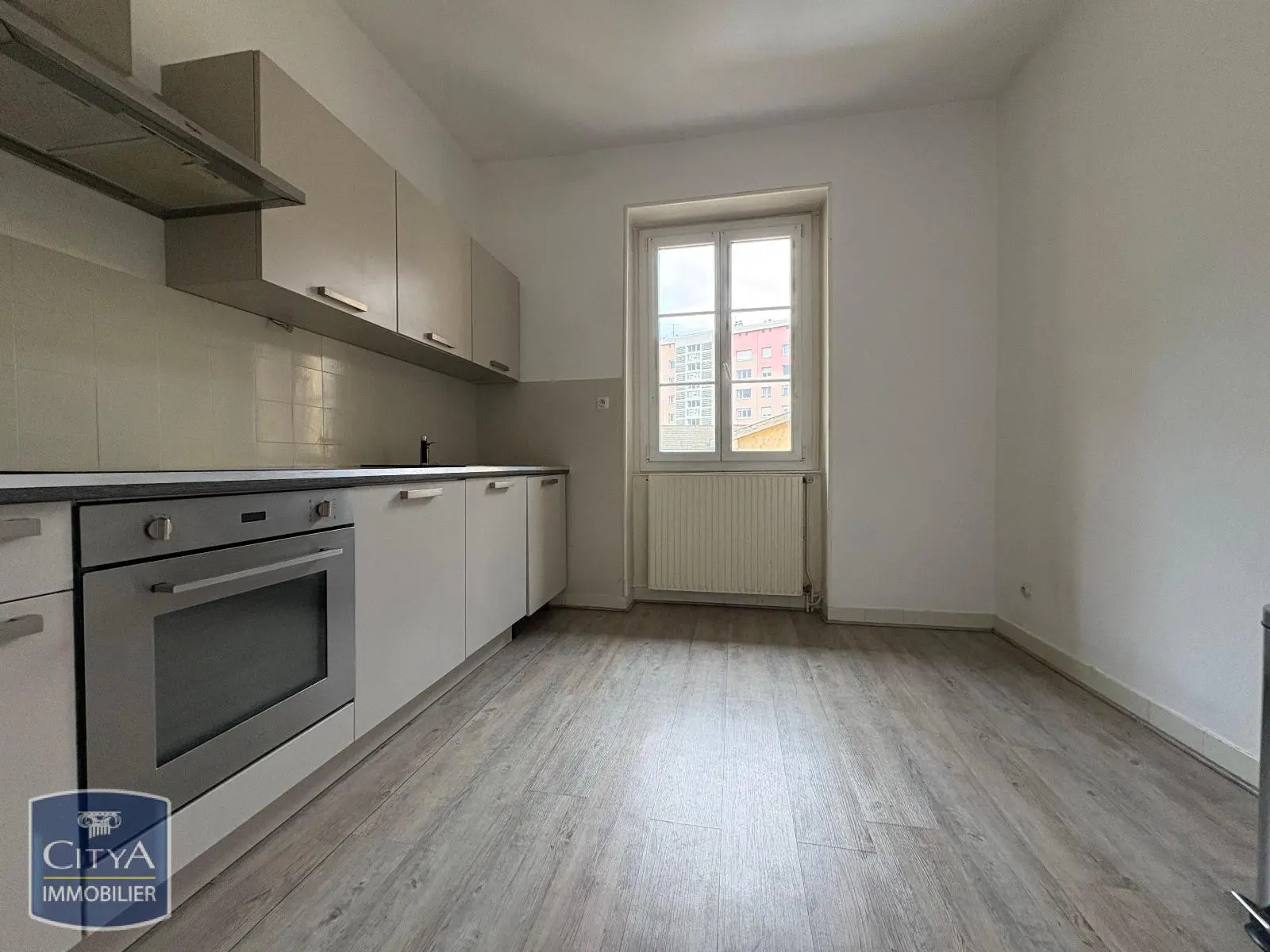 Photo 1 Appartement 5 pièces 119.93m²