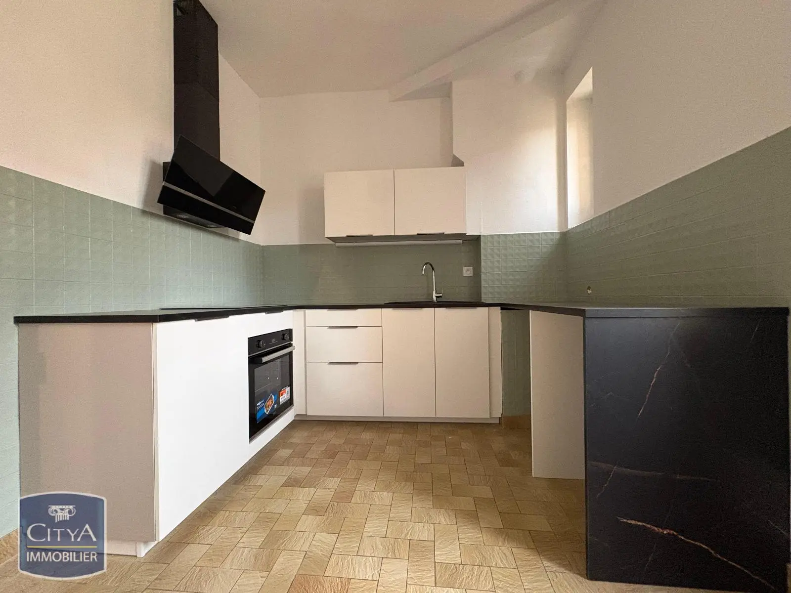 Photo 1 Appartement 5 pièces 121.1m²