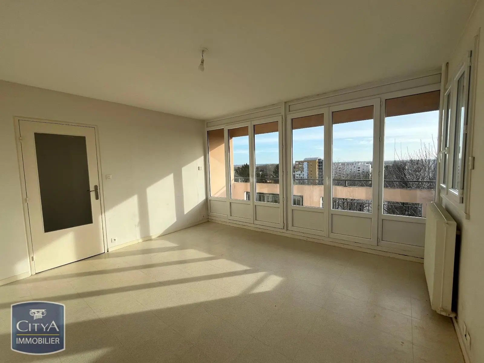 Photo 1 Appartement 2 pièces 44m²