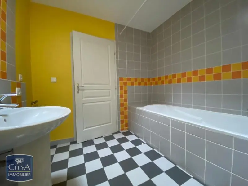 Photo 3 Appartement 2 pièces 57.77m²