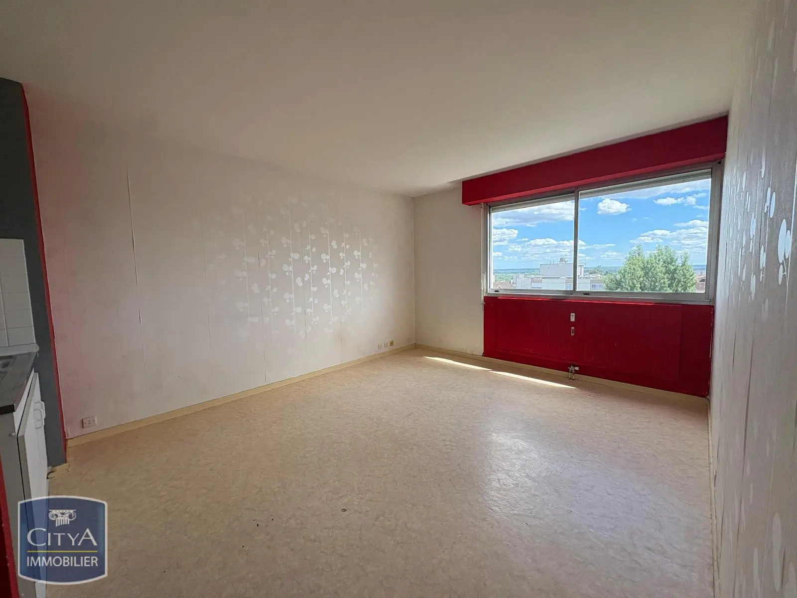 Photo 1 Appartement 1 pièce 35.77m²