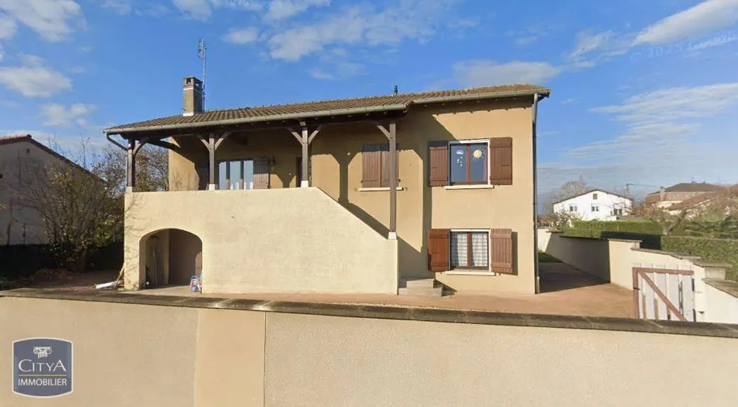 Photo 1 Maison 5 pièces 144.68m²