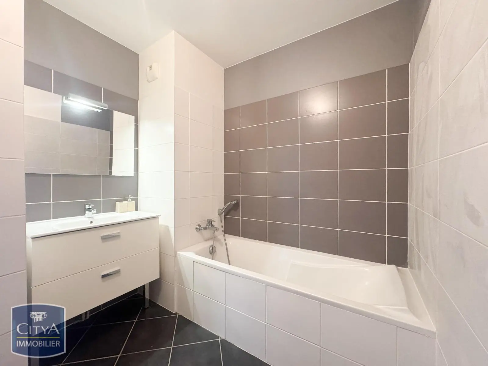 Photo 11 Appartement 3 pièces 62.05m²