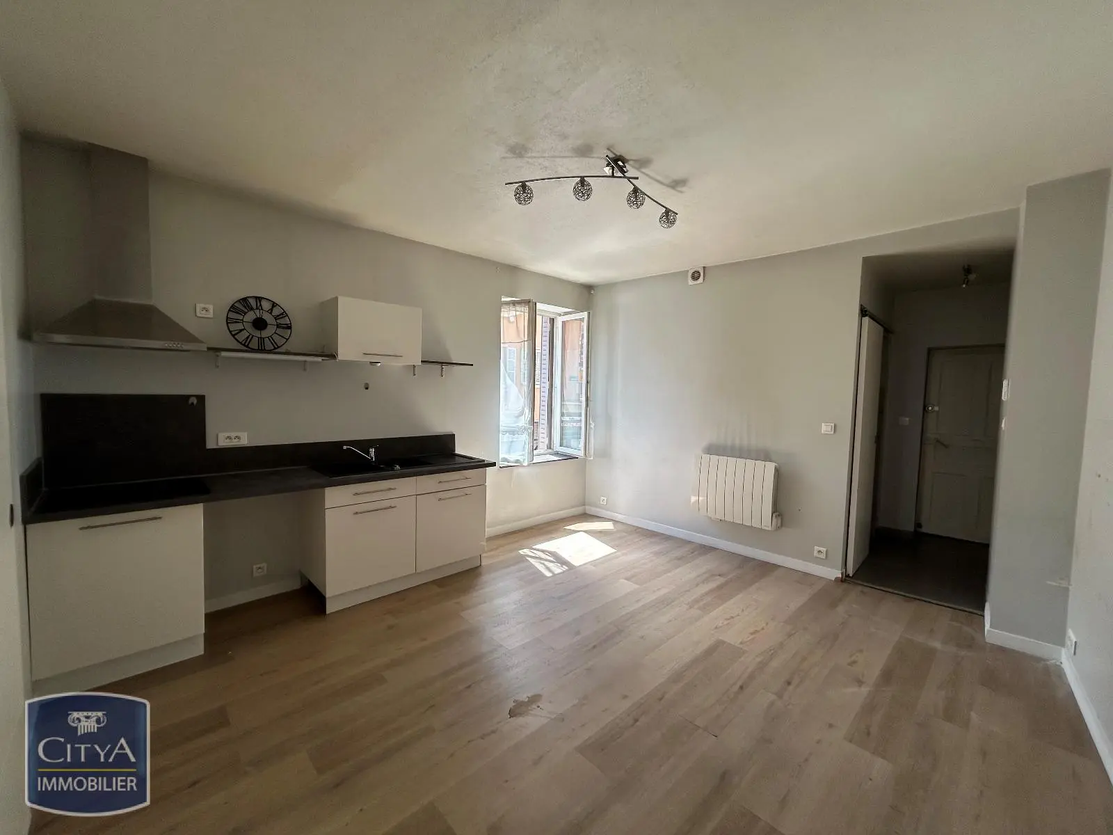 Photo 2 Appartement 2 pièces 35m²