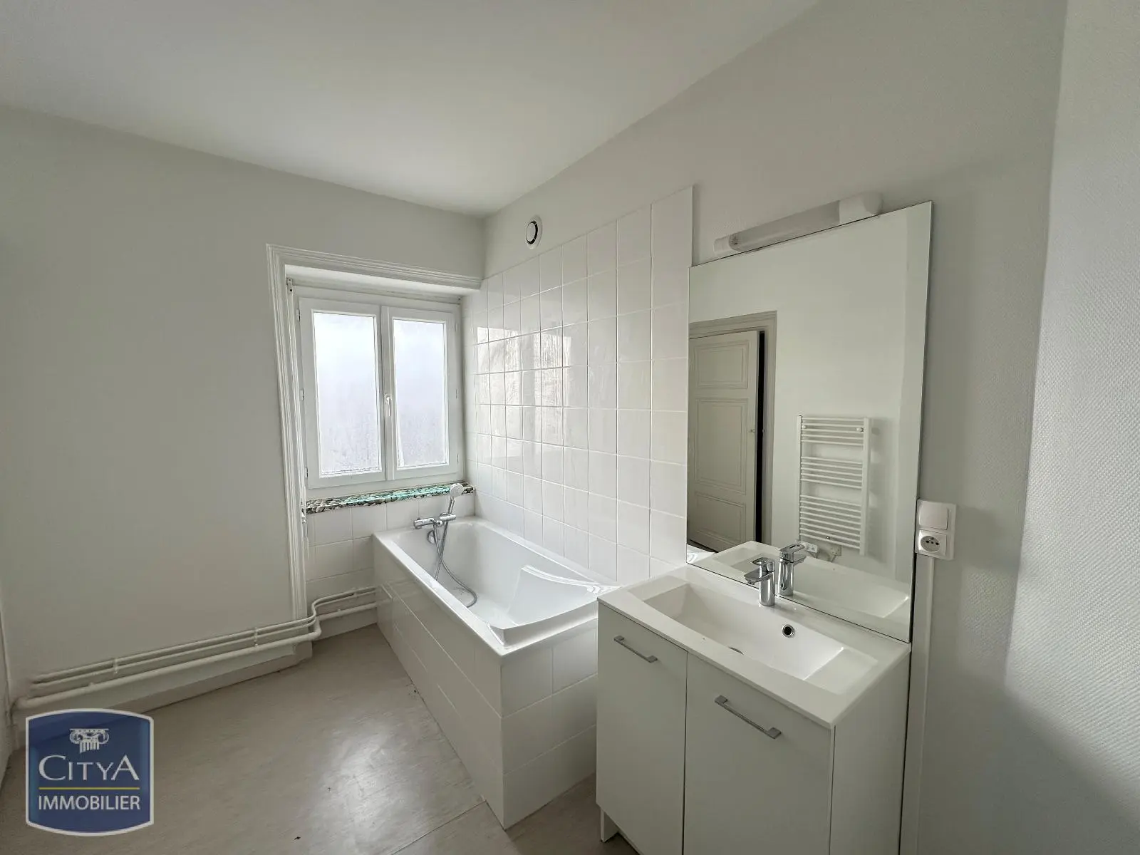 Photo 11 Appartement 4 pièces 99.91m²