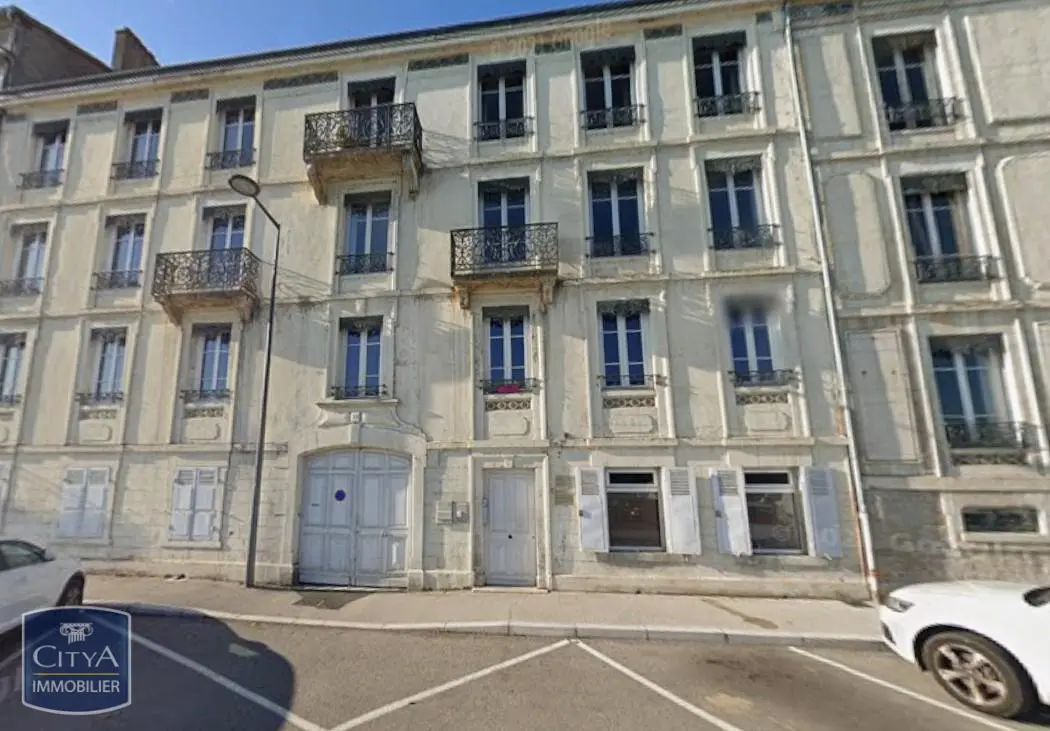 Photo 1 Local Commercial