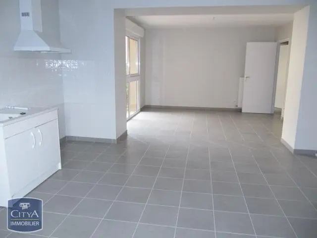 Photo 1 Appartement 4 pièces 78.17m²