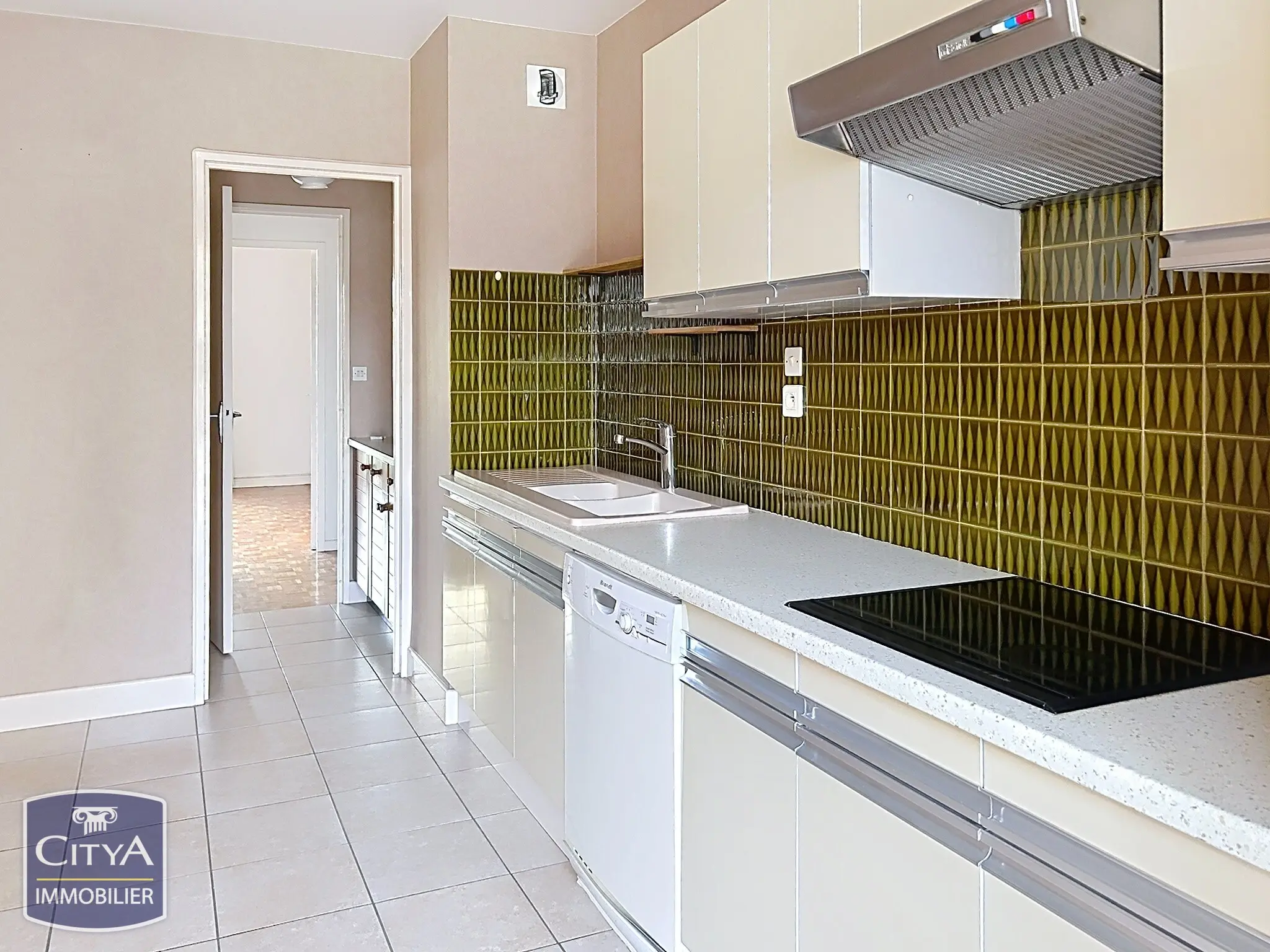 Photo 3 Appartement 5 pièces 107.43m²