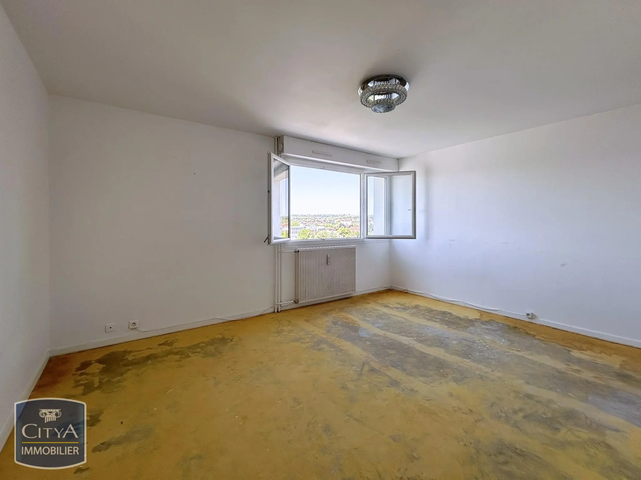 Photo 1 Appartement 1 pièce 32.35m²