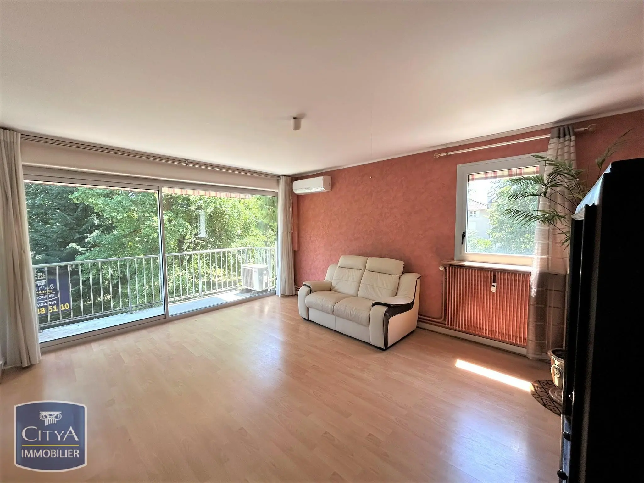Photo 2 Appartement 5 pièces 102.05m²
