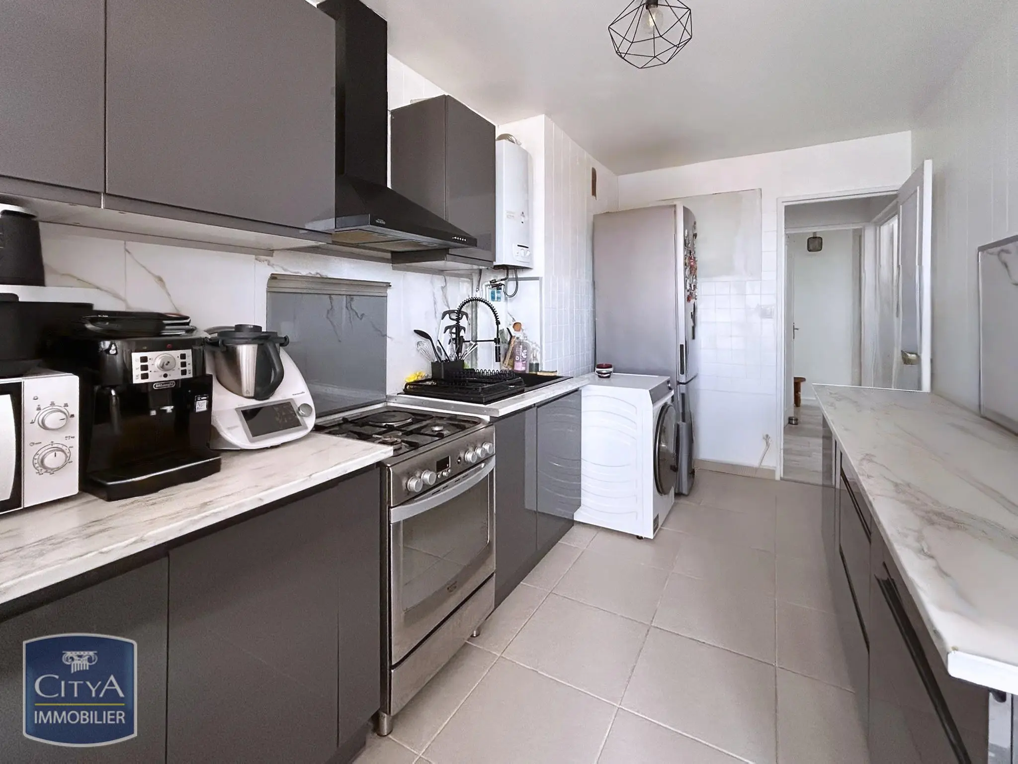 Photo 1 Appartement 2 pièces 56.31m²
