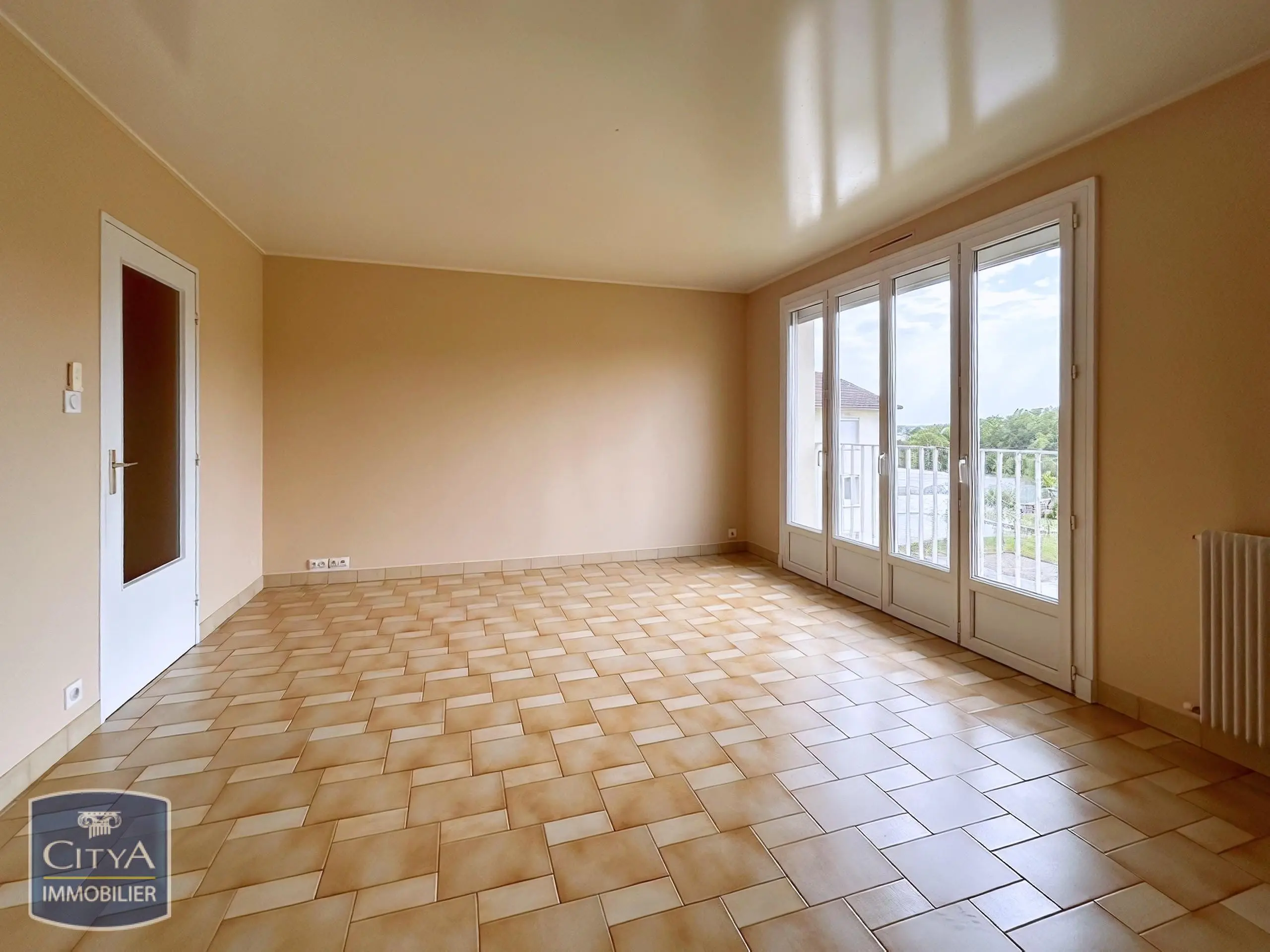 Photo 2 Appartement 5 pièces 93.66m²