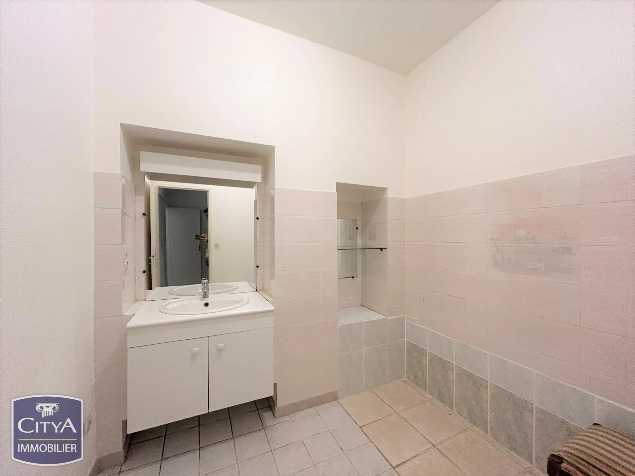 Photo 11 Immeuble 324m²