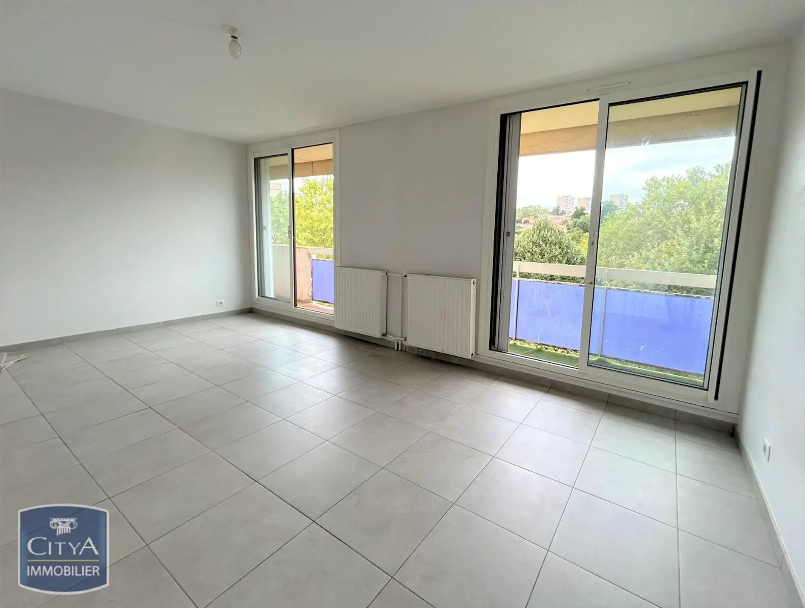 Photo 1 Appartement 5 pièces 80.92m²