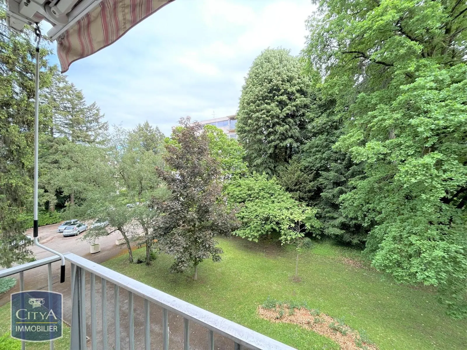 Photo 2 Appartement 5 pièces 102.05m²