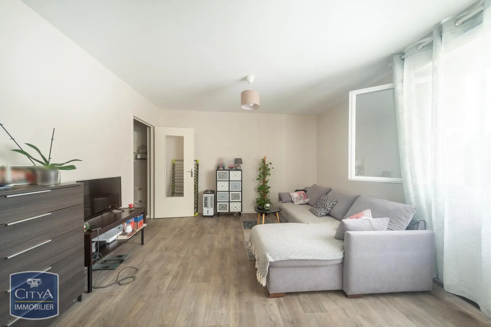 Photo 4 Appartement 1 pièce 32.67m²