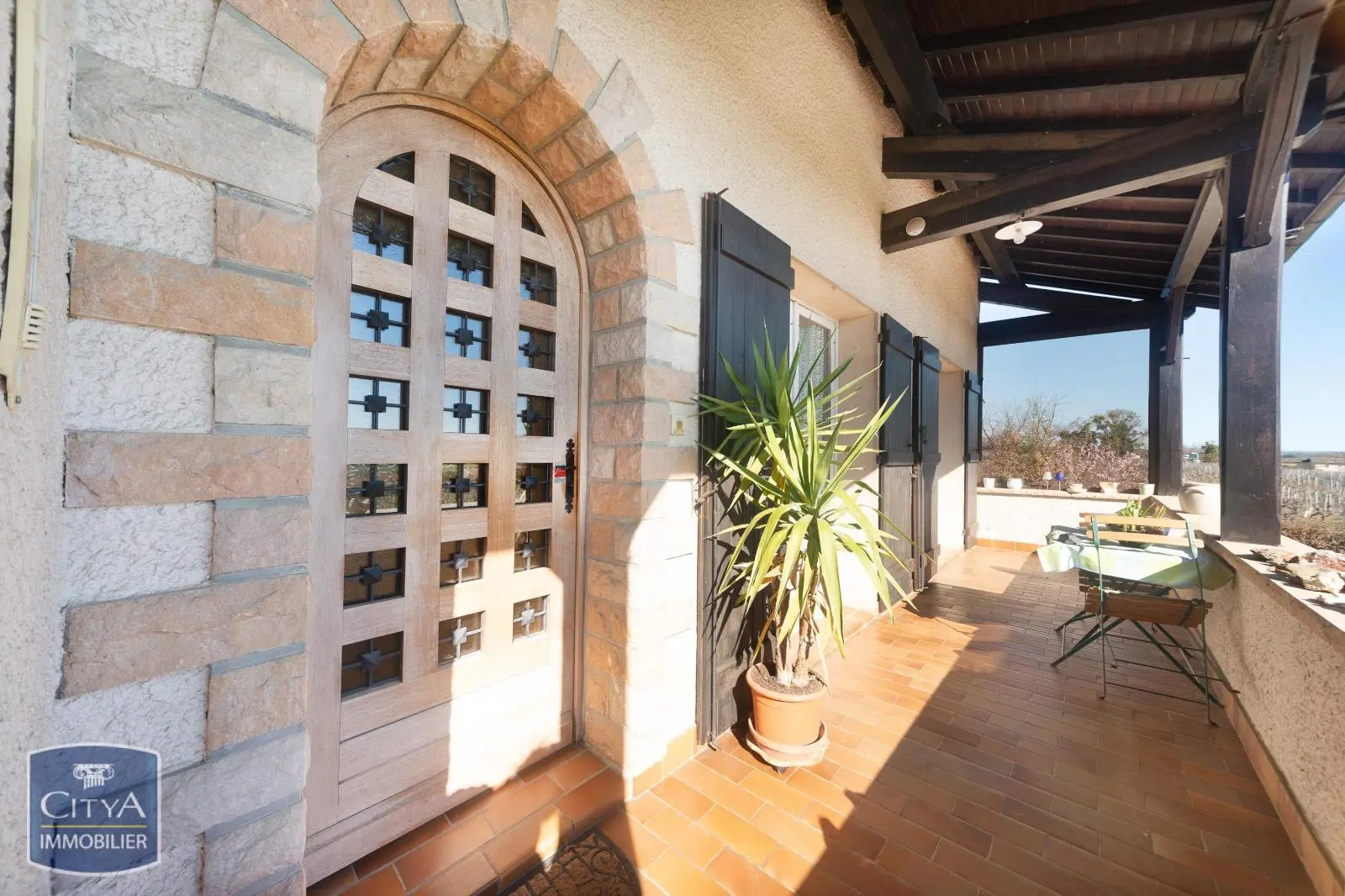 Photo 1 Maison 6 pièces 160m²