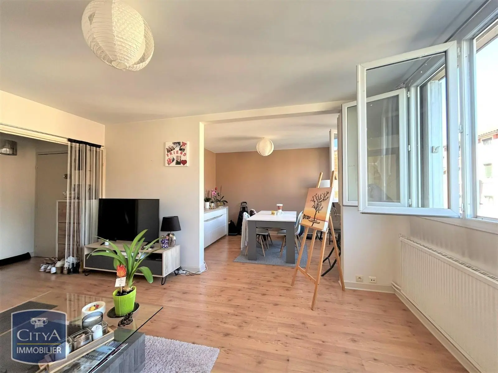 Photo 2 Appartement 4 pièces 74.88m²