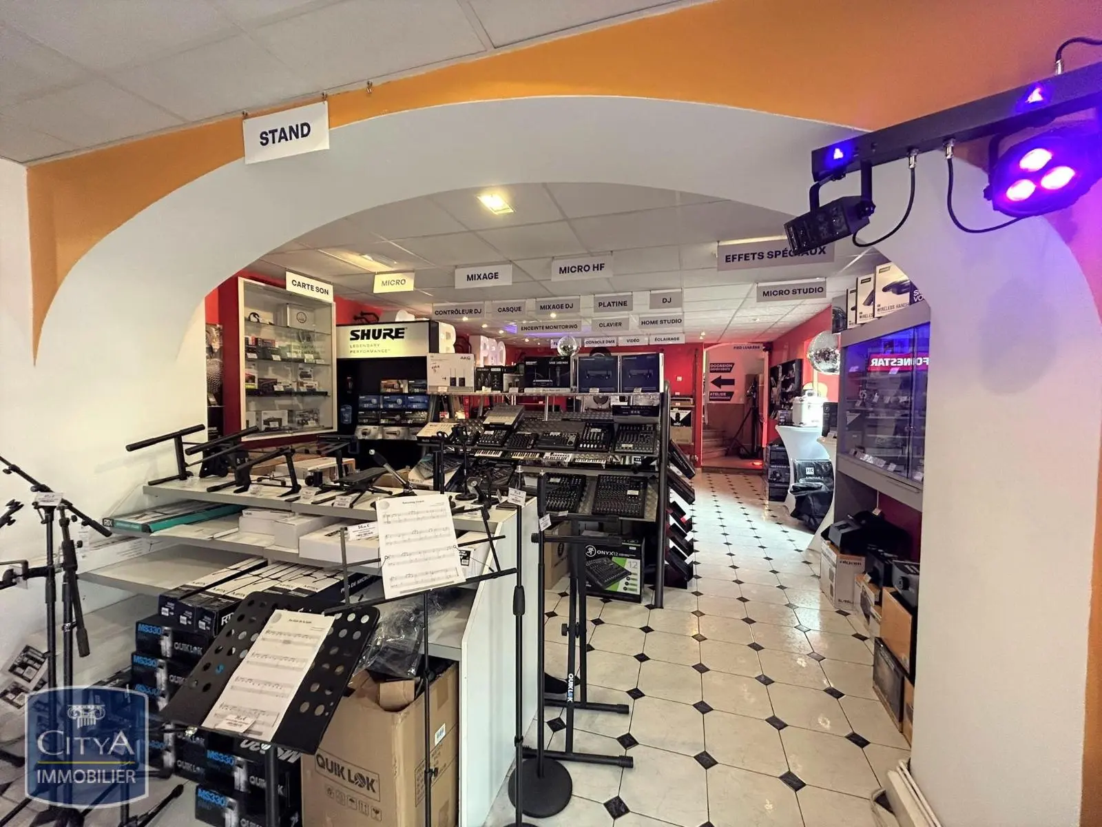 Photo 3 Local Commercial 224m²