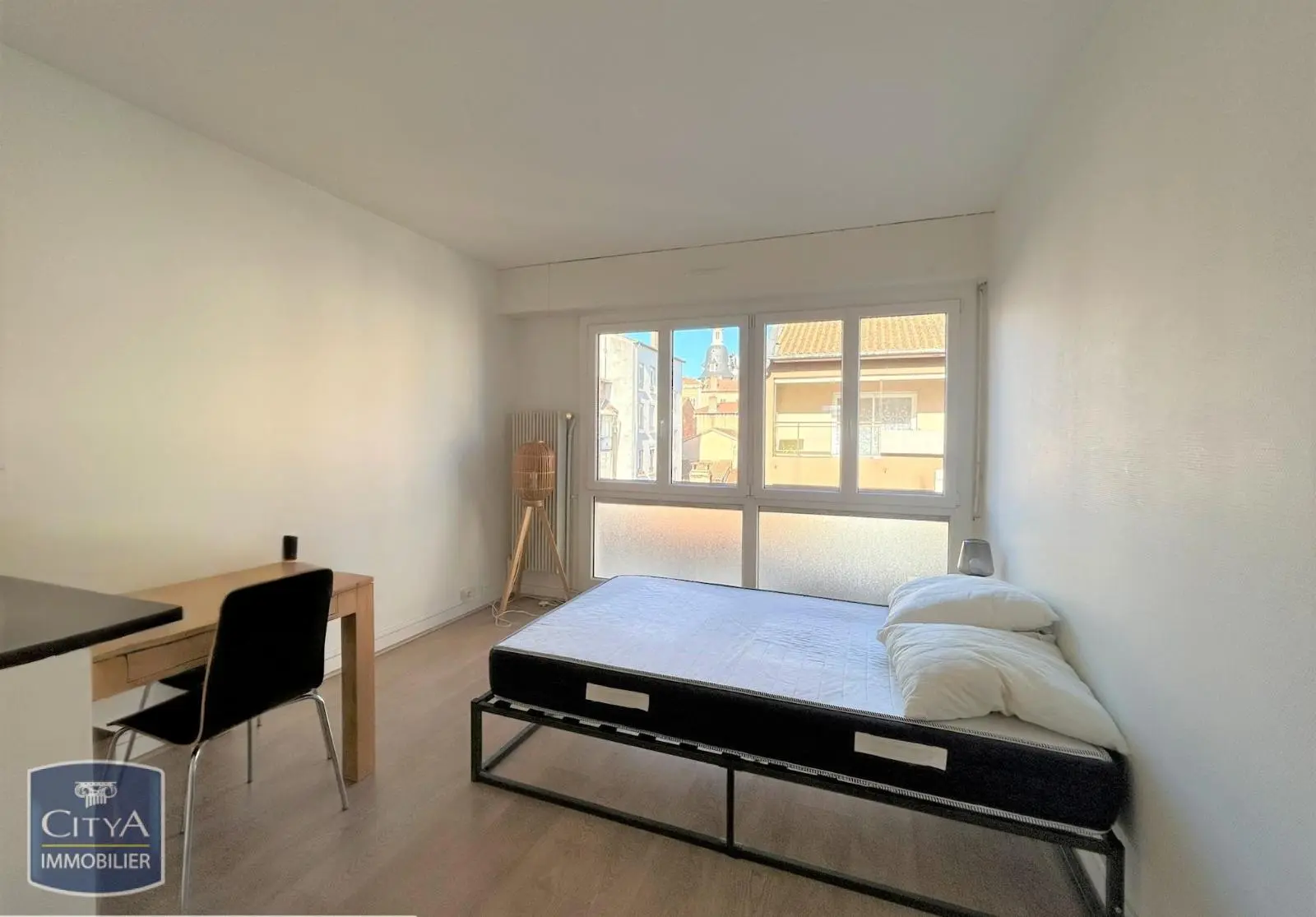 Photo 1 Appartement 1 pièce 25.3m²