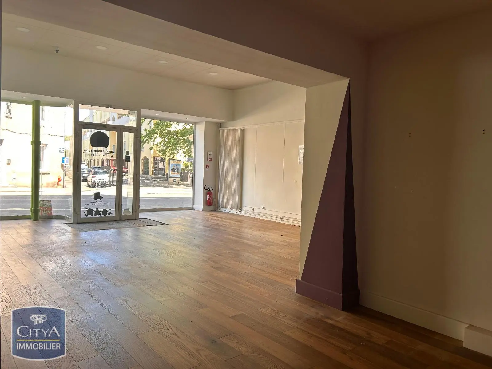 Photo 3 Local Commercial 83.61m²