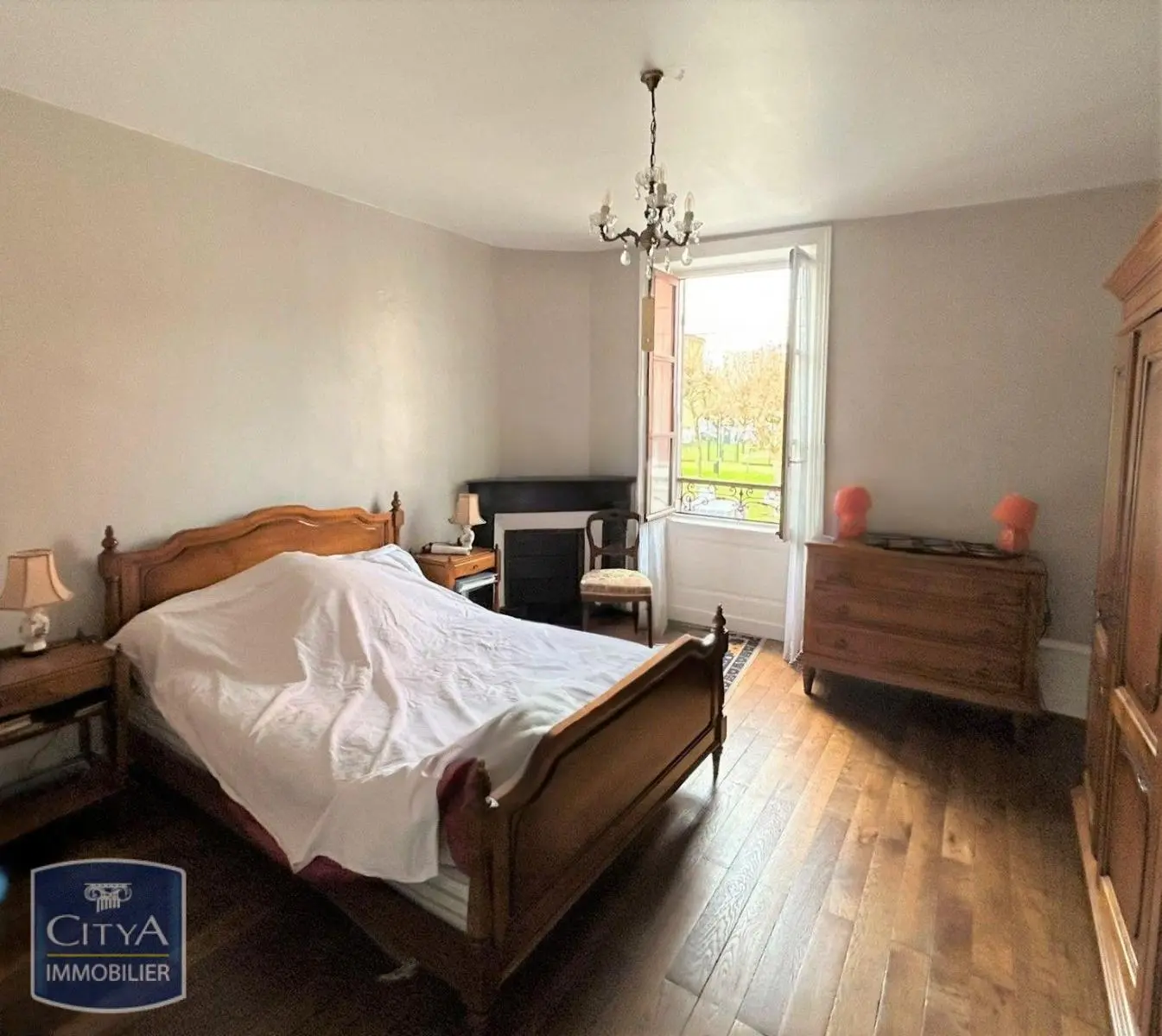 Photo 3 Immeuble 176m²