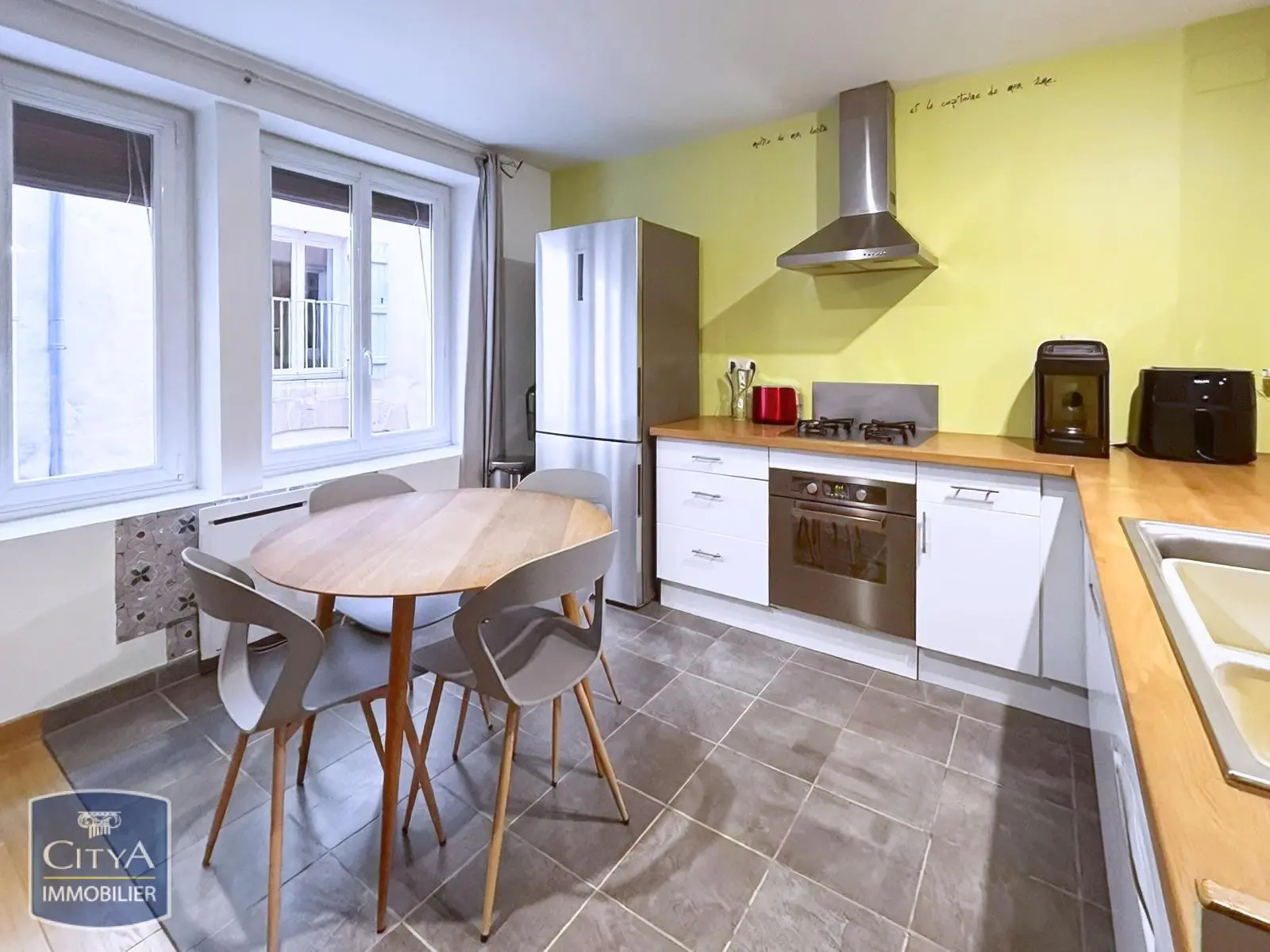 Photo 1 Maison 4 pièces 112.25m²