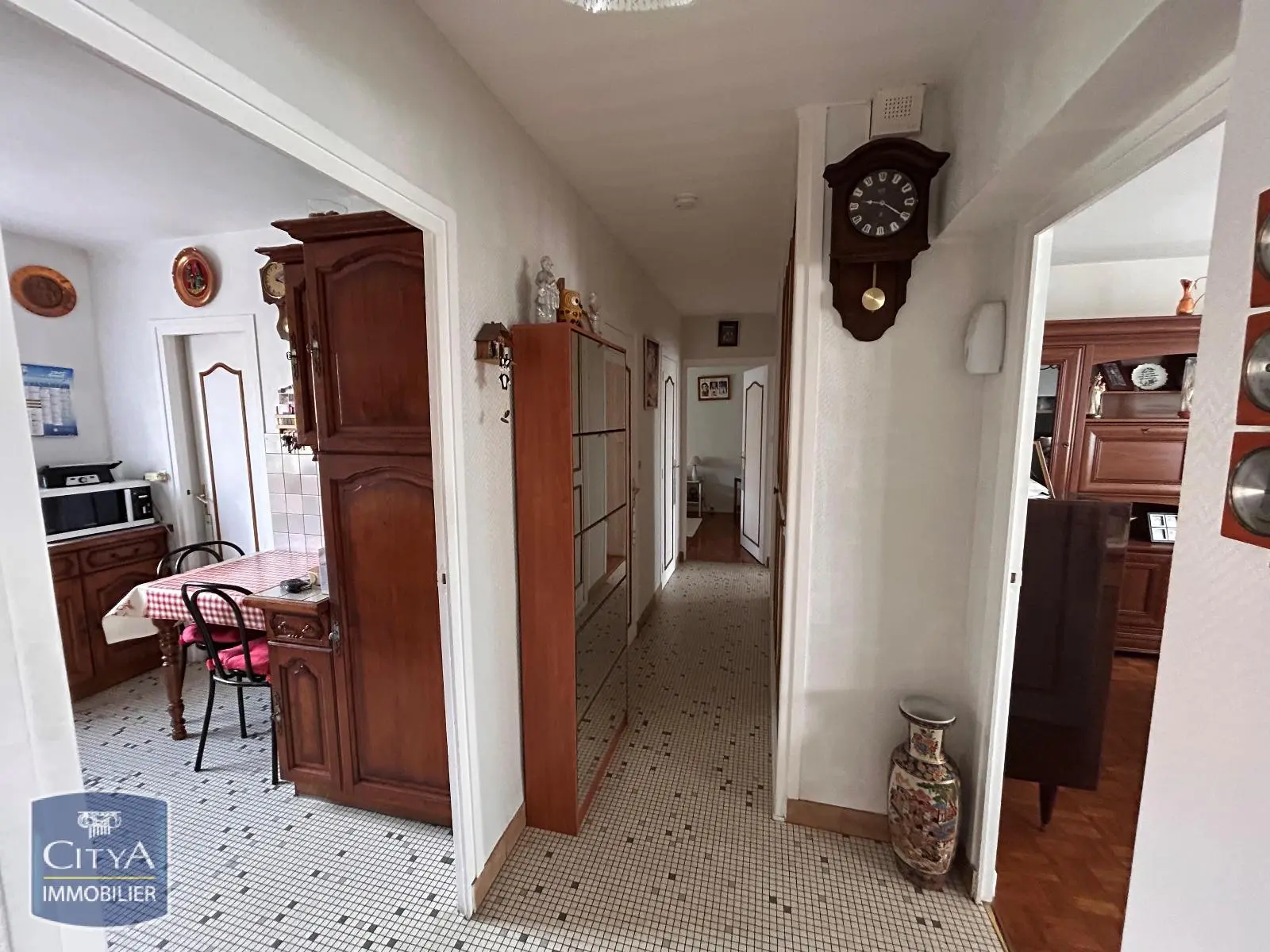 Photo 3 Appartement 4 pièces 74.97m²