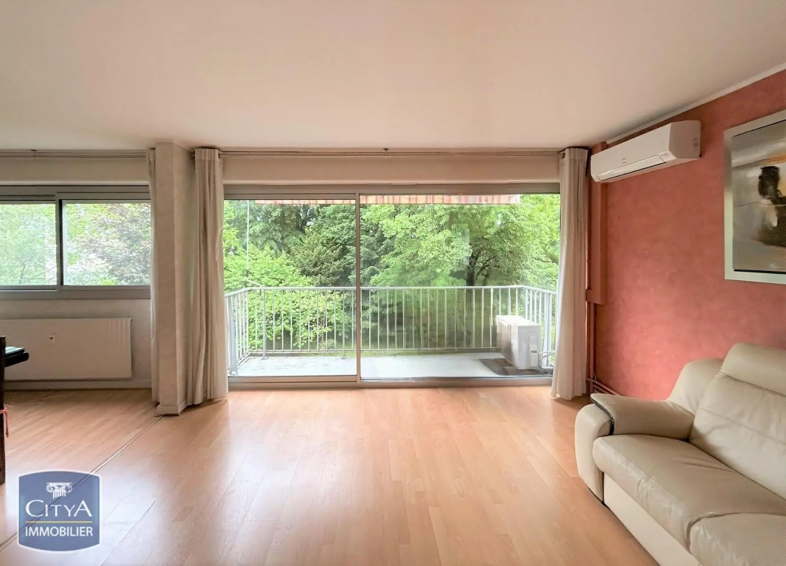 Photo 3 Appartement 5 pièces 102.05m²